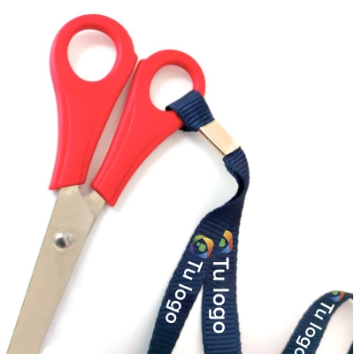 Tijera con colgante.