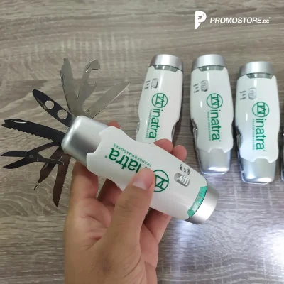 Linterna herramienta ironman