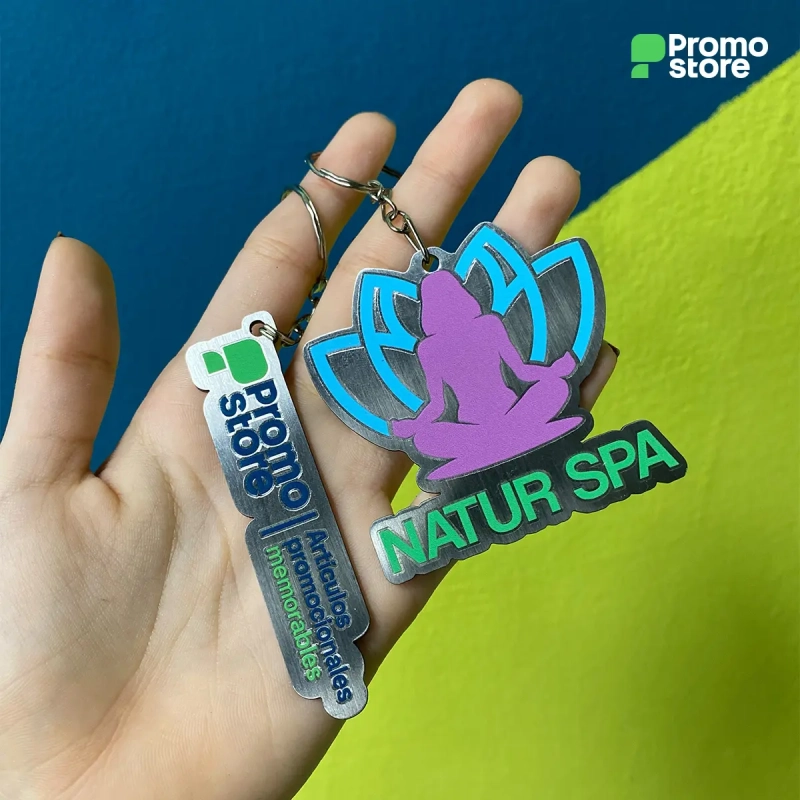 Llavero metálico Nar