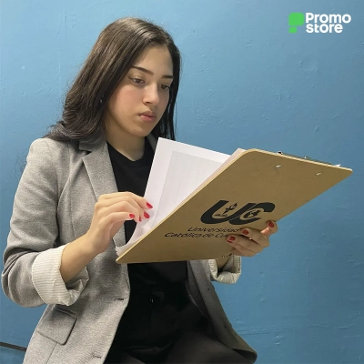 Tablero porta papeles